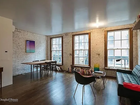 185 Duane Street image 1 of 4