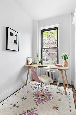 Sold by Compass | media 23