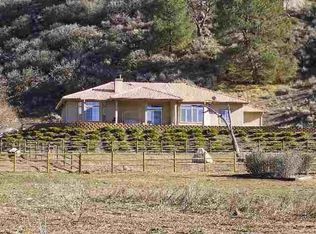25821 Skyline Dr, Tehachapi, CA 93561