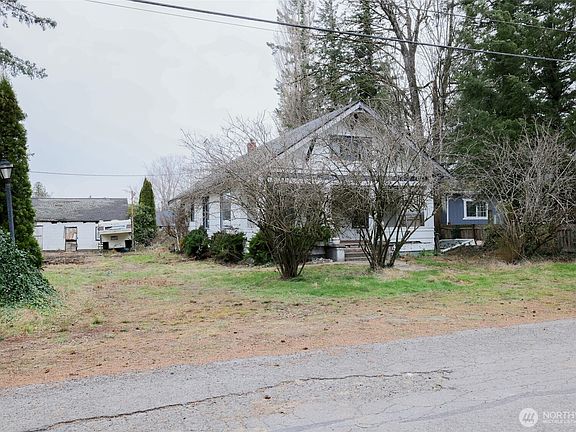 2nd image of 239 6th Street