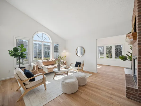 263 Plum Run #1, Le Sueur, MN 56058