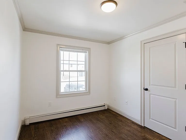 2597 Washington St — Photo 16
