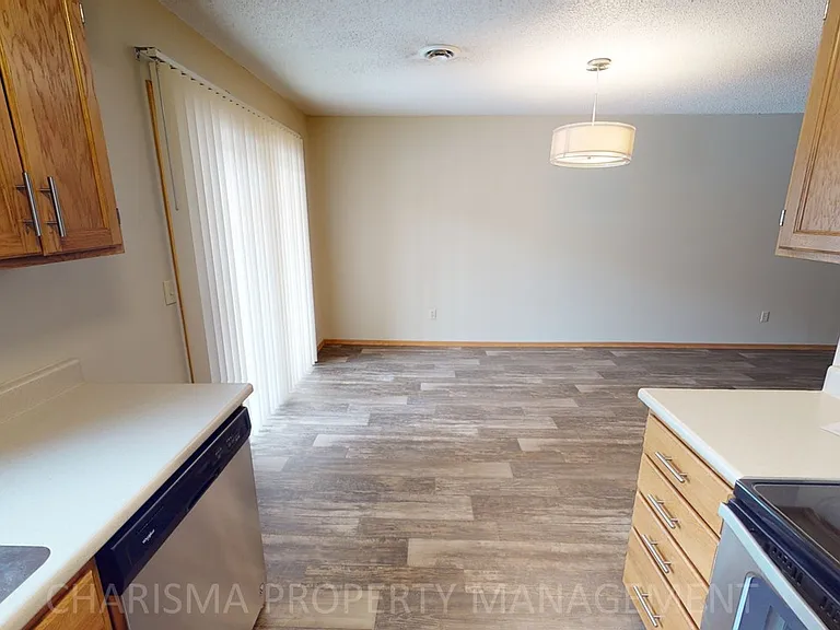 Hoppe Properties — Photo 17
