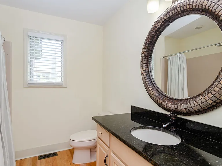 7 Shore Dr — Photo 29