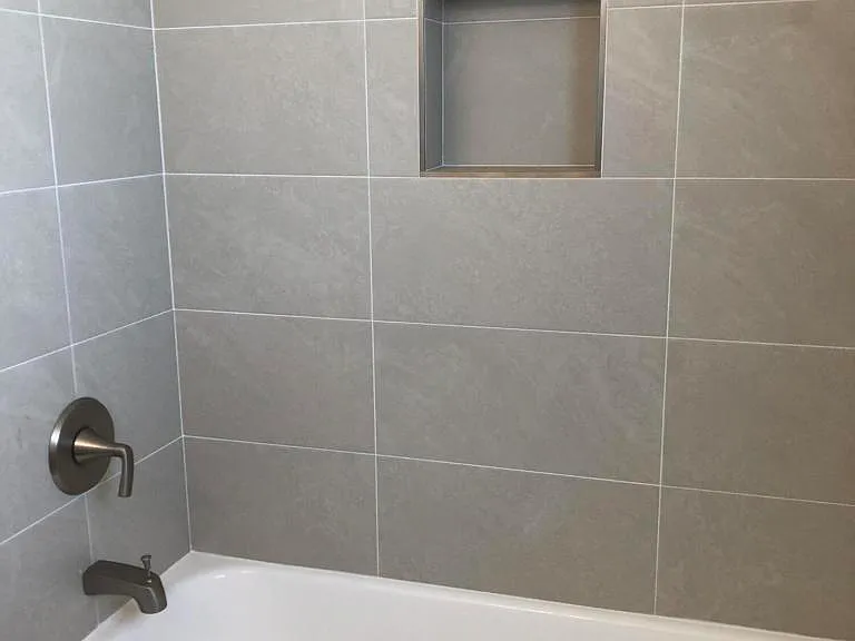 1447 Palm Dr — Photo 24