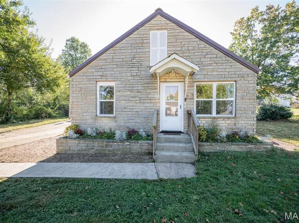 510 E Eldon St, Saint James, MO 65559