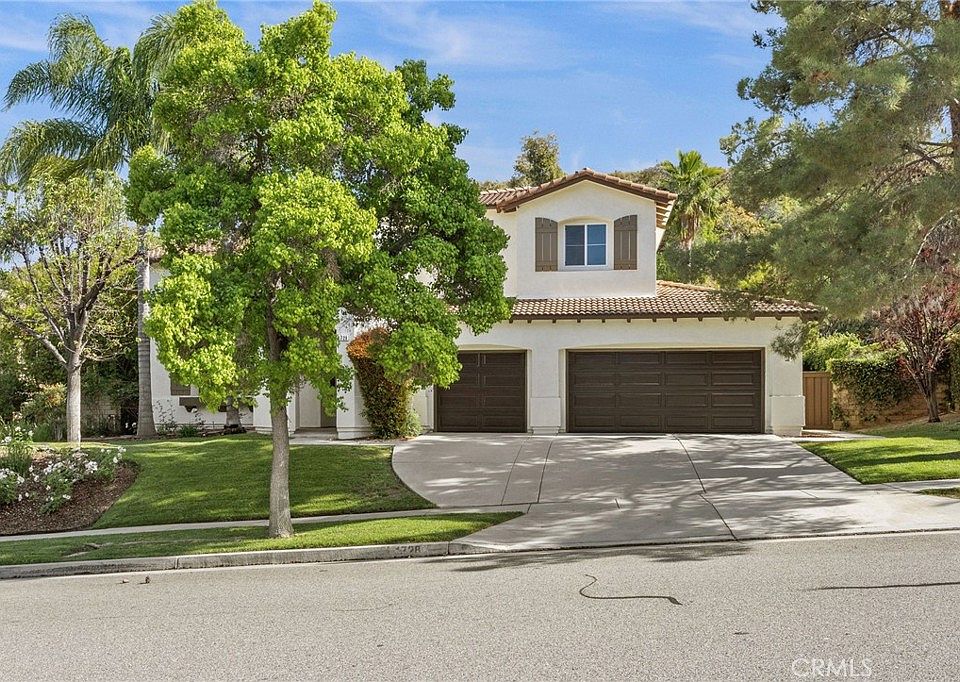 1728 Tamarron Dr, Corona, CA 92883 | MLS #IG26058794 | Zillow