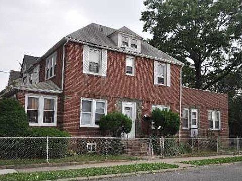1st image of 11102 207th St