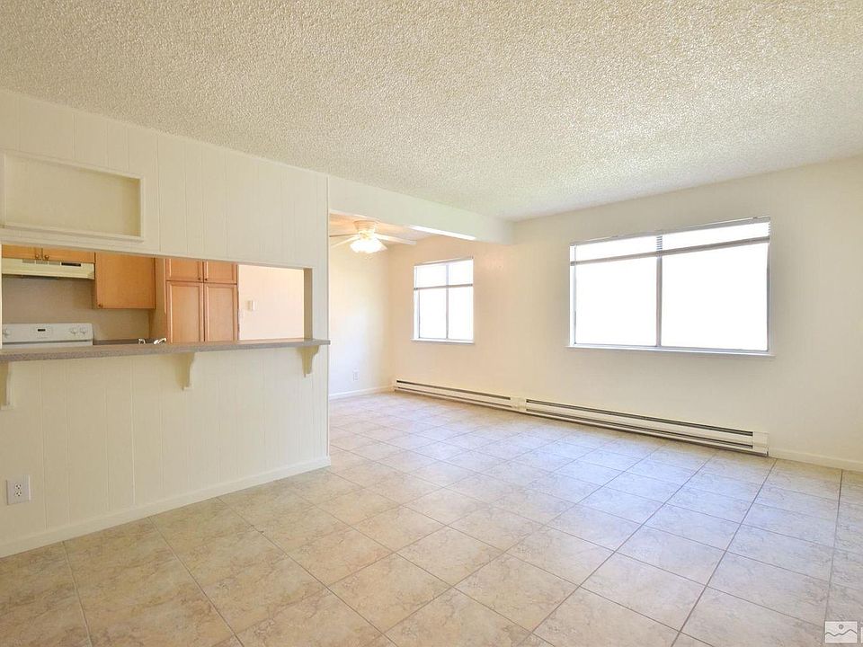 1st image of 673 Pine Meadows Dr