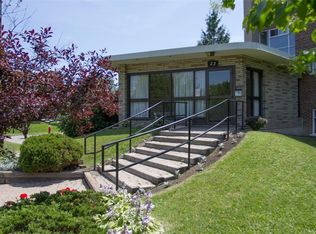 23 Craigton Dr, Toronto, ON M1L2N5