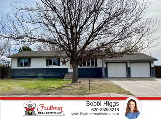 642 Kachina Ct, Ulysses, KS 67880