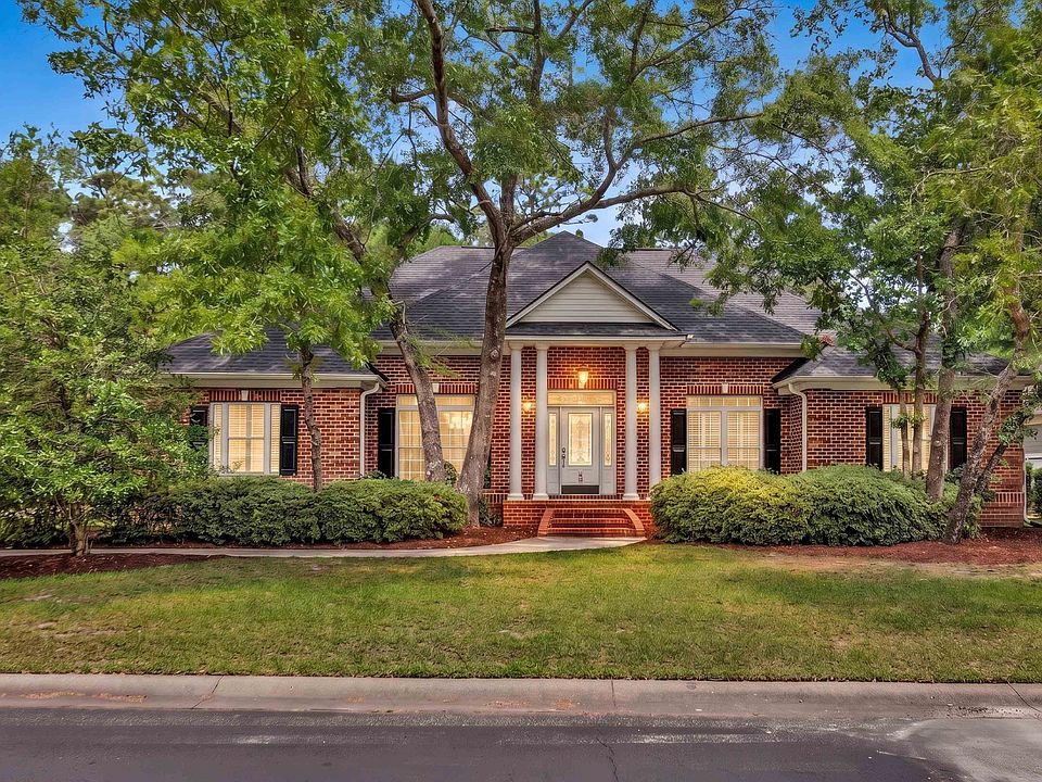 1st image of 60 Highwood Circle