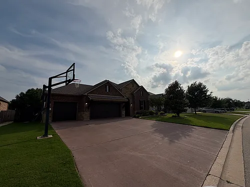 10411 Becker Dr Photo 1
