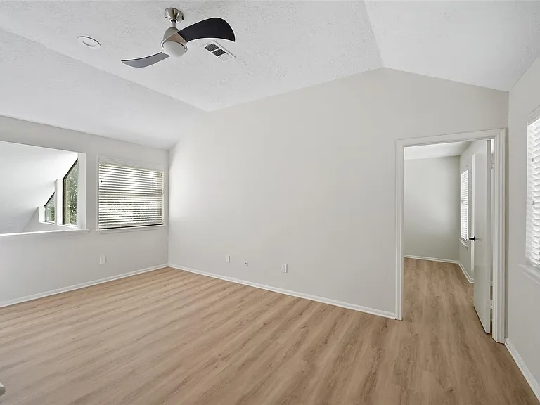 5 Berrypick Ln — Photo 13