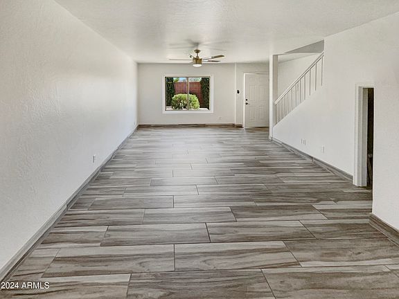 5th image of 17620 N 17TH Place #34