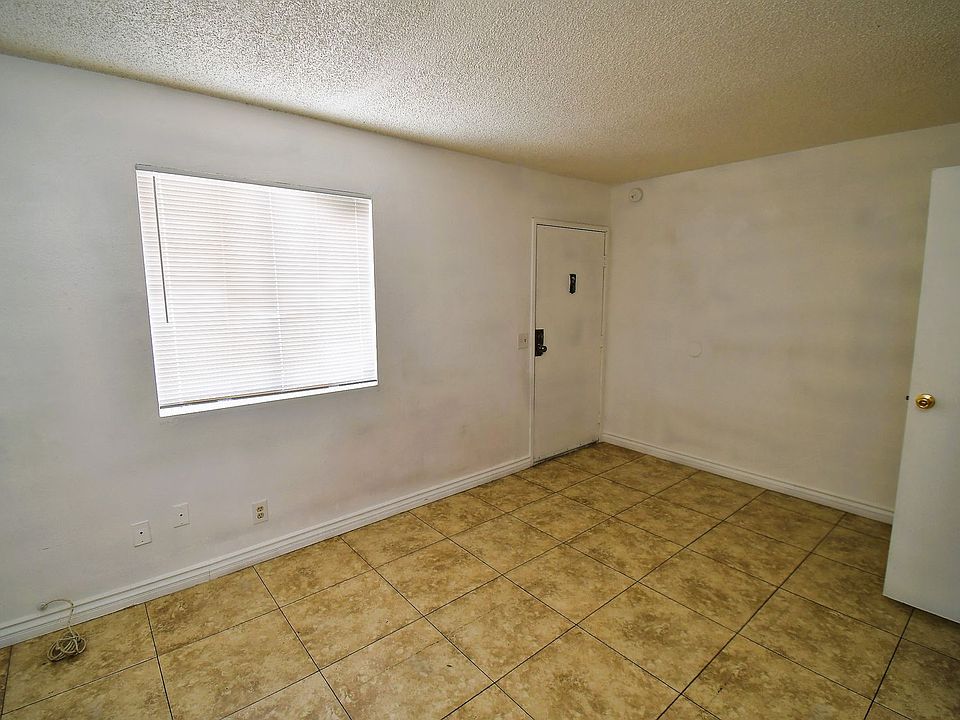 303 Eastminister Ct #2, Henderson, NV 89015 | Zillow