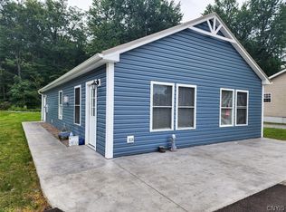 6394 S Lakeshore Rd, Verona, NY 13478