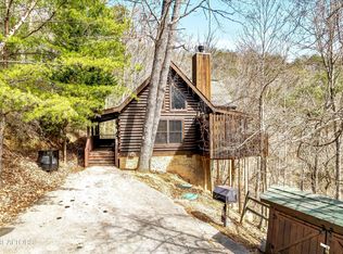 2938 Lightfoot Way, Sevierville, TN 37862