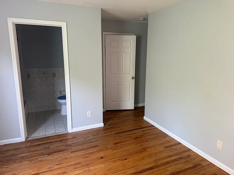 363 Johnson Ave #2 — Photo 9
