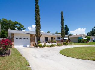 10147 Bahama Ct, Seminole, FL 33776
