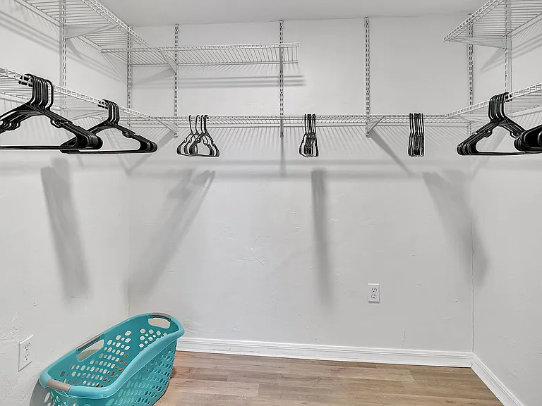 16360 N Oleander Dr — Photo 32