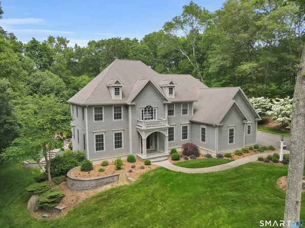 27 High Point Commons, Marlborough, CT 06447