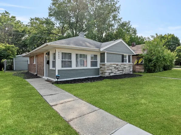 (undisclosed Address), Chicago, IL 60617