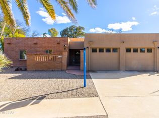 282 E Los Rincones, Green Valley, AZ 85614