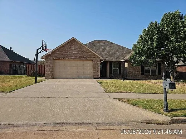5019 NE Haddington Pl, Lawton, OK 73507