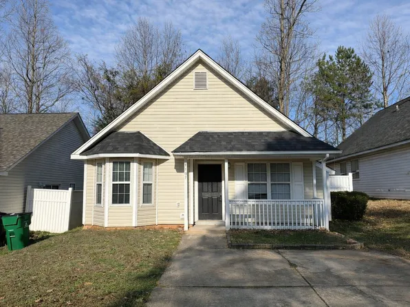 3707 Silver Ore Ln, Charlotte, NC 28216