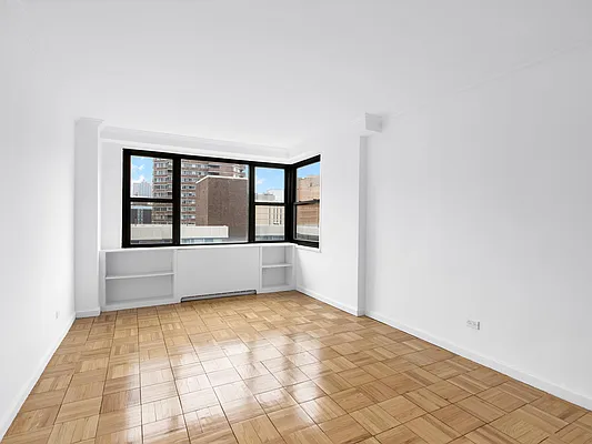 Rented by GoodRock Realty | media 21