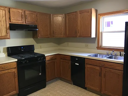 68 Maverick St #2 Photo 1