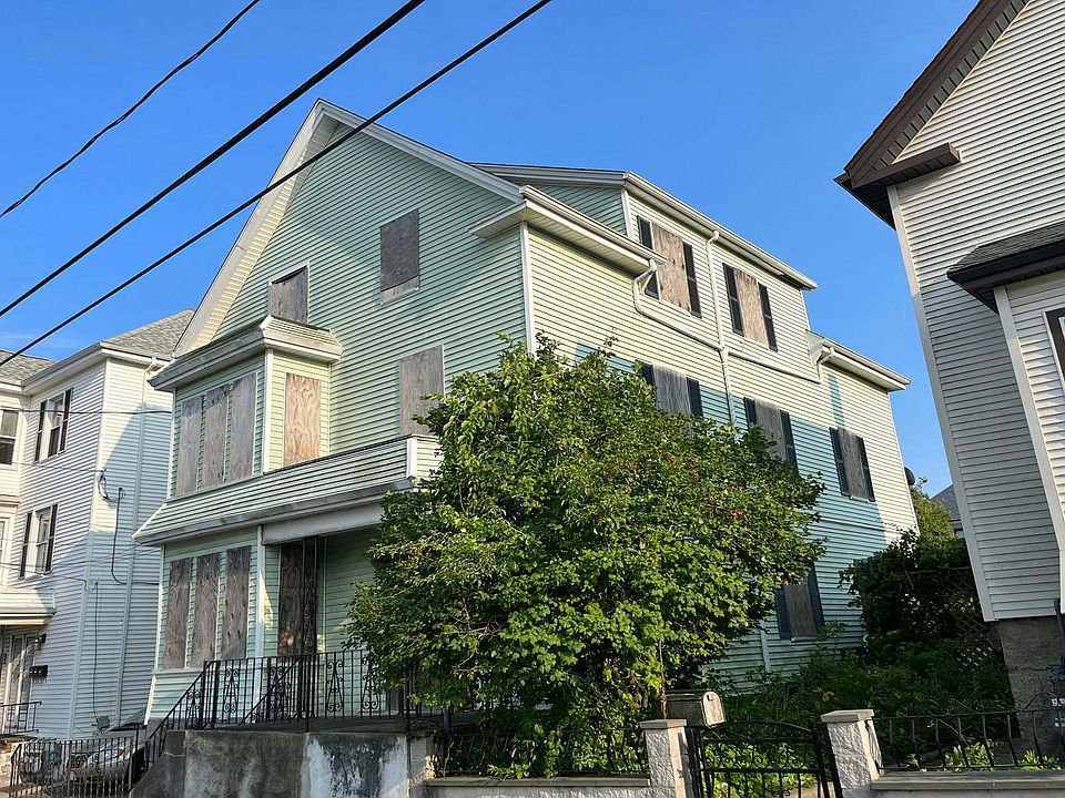 26 Peckham St, New Bedford, MA 02746 Zillow