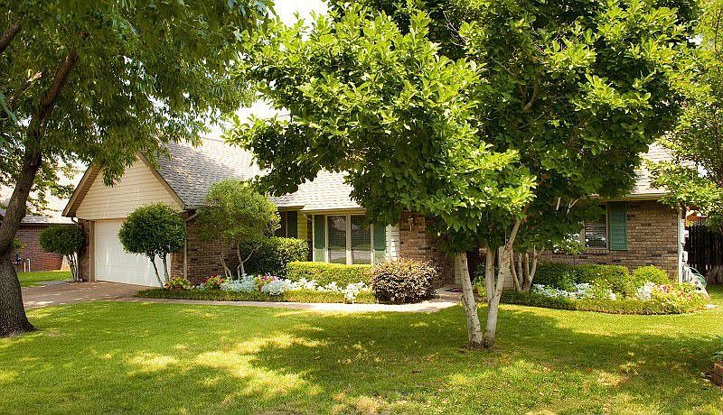 1st image of 800 Woodhollow Trl