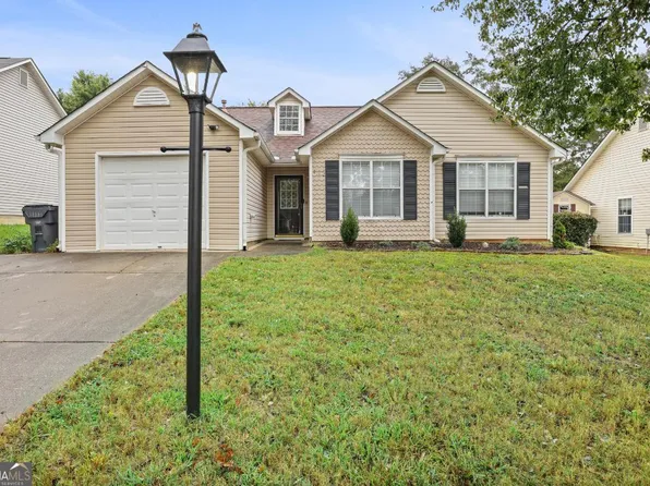 402 Sunny Field Ct, Stockbridge, GA 30281