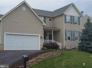 326 Majestic Cir, Dallastown, PA 17313