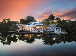 840 Edgemere Ln, Sarasota, FL 34242