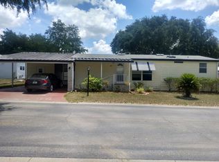403 Strawberry Ridge Blvd, Valrico, FL 33594