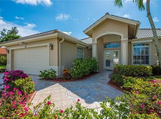 686 Briarwood Blvd, Naples, FL 34104