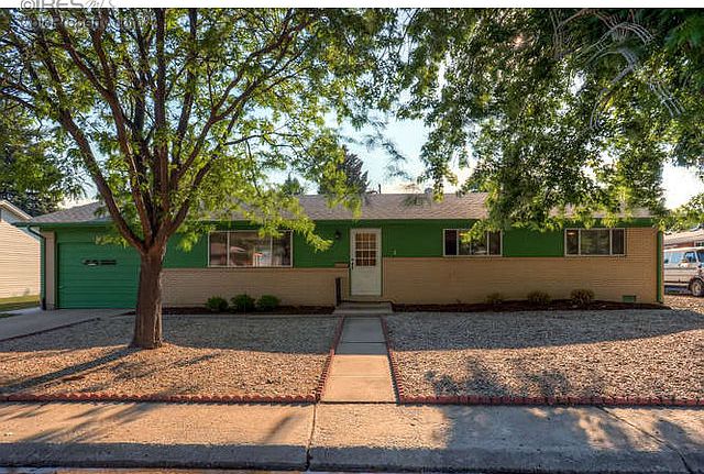Lovely brick rancher!