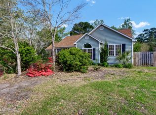 5201 Woods Edge Rd, Wilmington, NC 28409