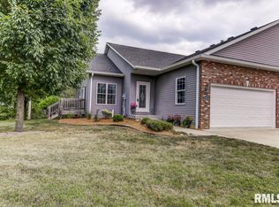 2604 Montega Dr, Springfield, IL 62704