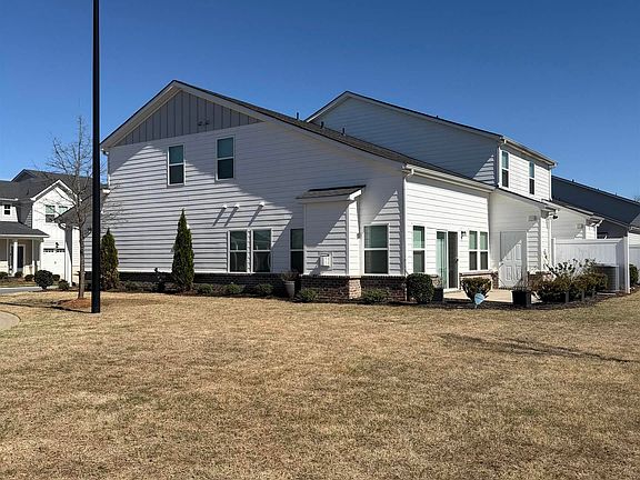 2nd image of 159 Bromes Way