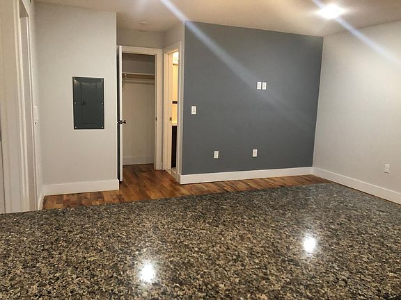 5th image of 136 Sussex Ave #402