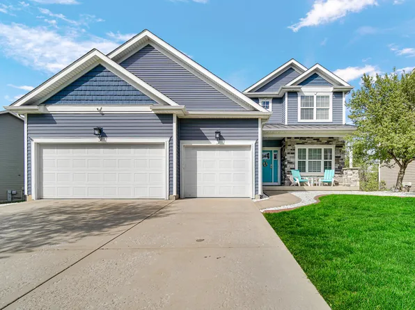 853 E Shakespeare Dr, Valparaiso, IN 46383