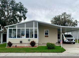 6008 Spring Lake Cir, Zephyrhills, FL 33540