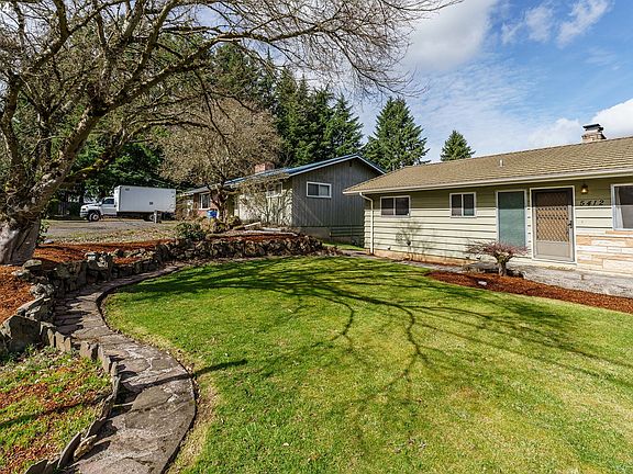 3rd image of 5412 NE 47th St