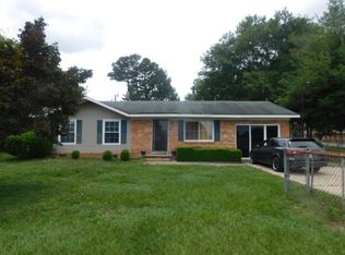 239 State Highway 71 N, Maxton, NC 28364