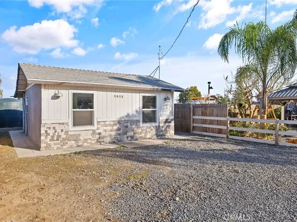 9893 Vista Ave, Hanford, CA 93230