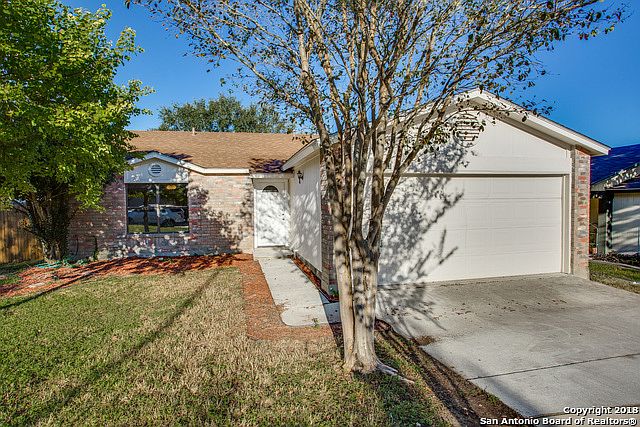 1st image of 7421 Myrtle Trl